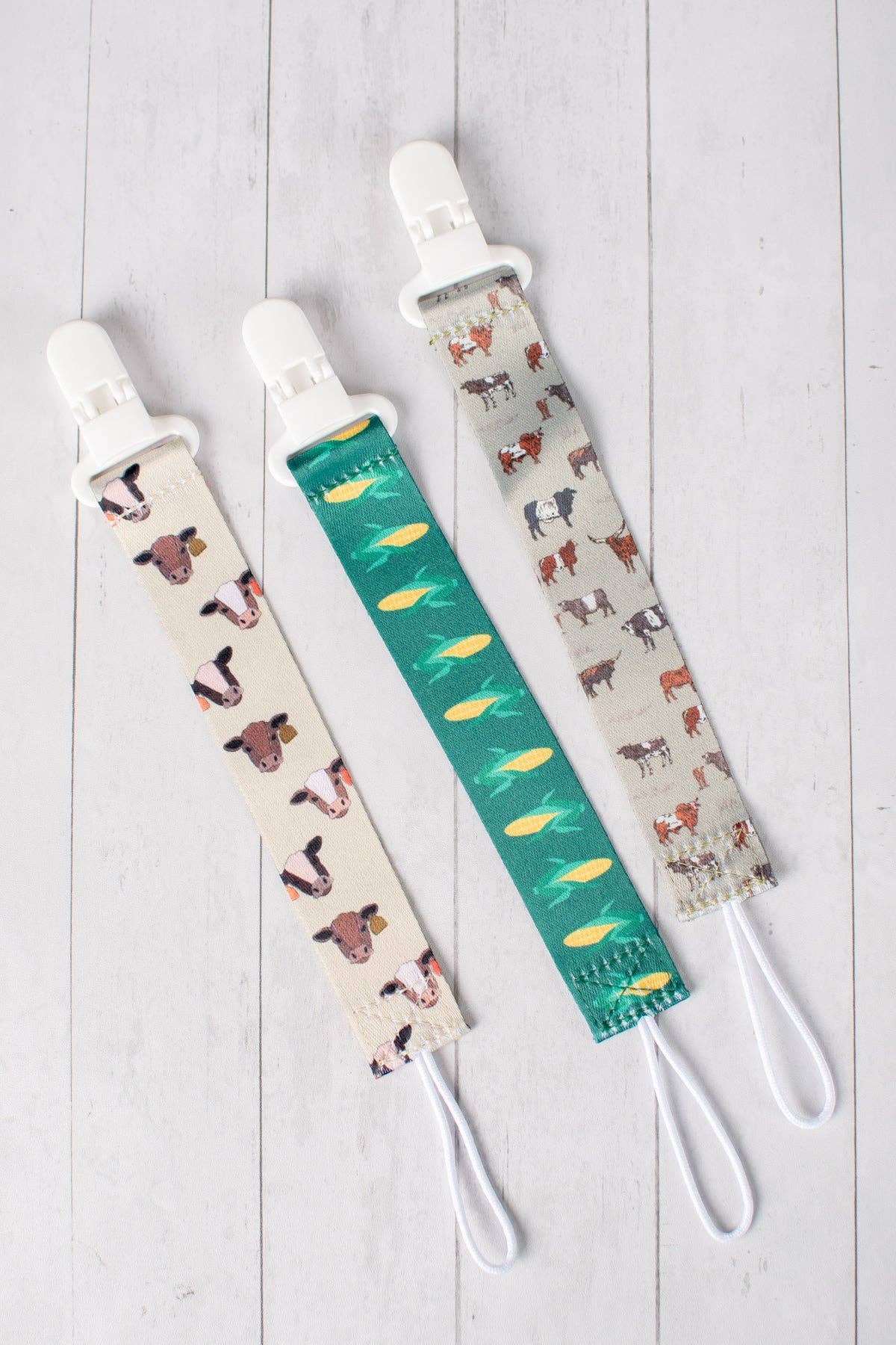 Vintage Cattle Paci Clip