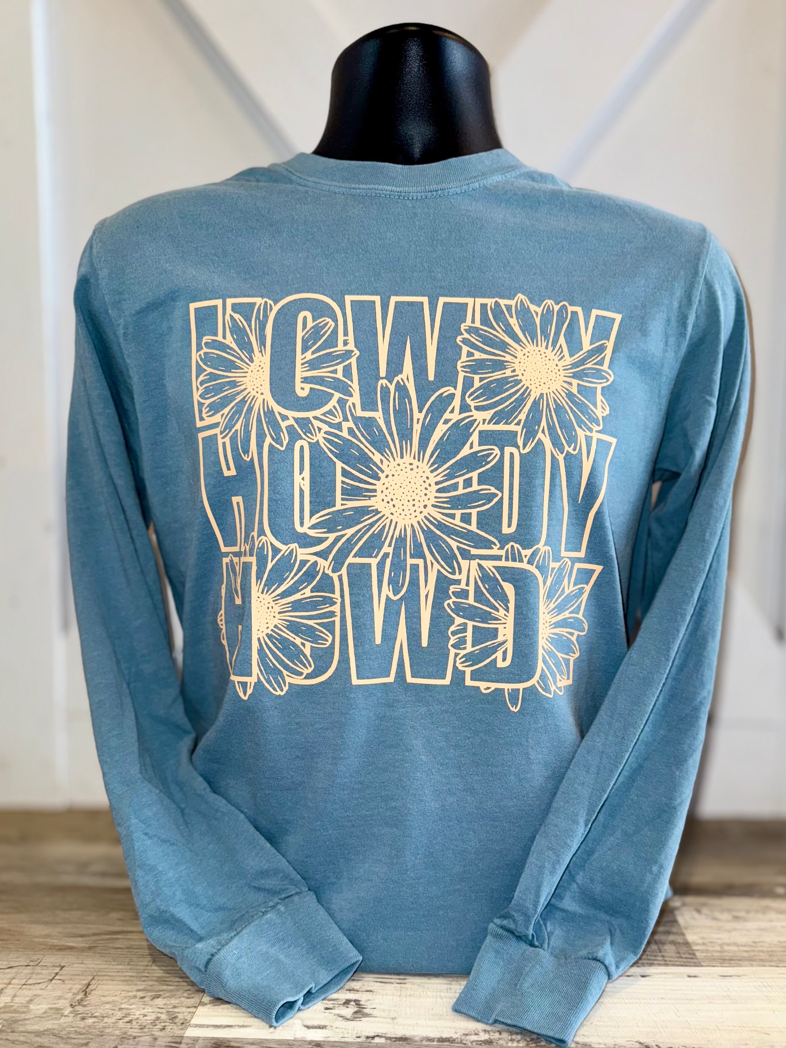 Howdy - Comfort Colors T-Shirt LS